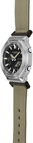 Часы CASIO G-SHOCK GM-2100C-5AER